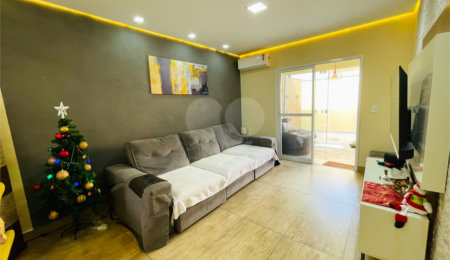 Casa à venda com 3 quartos, sendo 1 suíte, no condomínio Maggiori, Sorocaba - SP