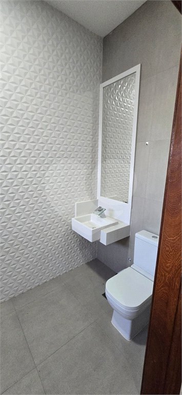 Casa à venda com 3 suítes em Jardim Nova América, Louveira, SP