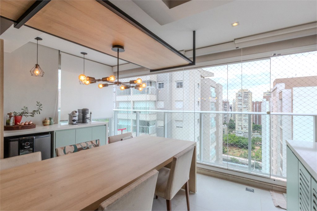 Apartamento à venda com 2 quartos, sendo 1 suíte, em Chácara Santo Antônio, São Paulo, SP