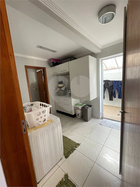 Casa à venda com 4 suítes no condomínio Aruã Lagos, Mogi das Cruzes - SP