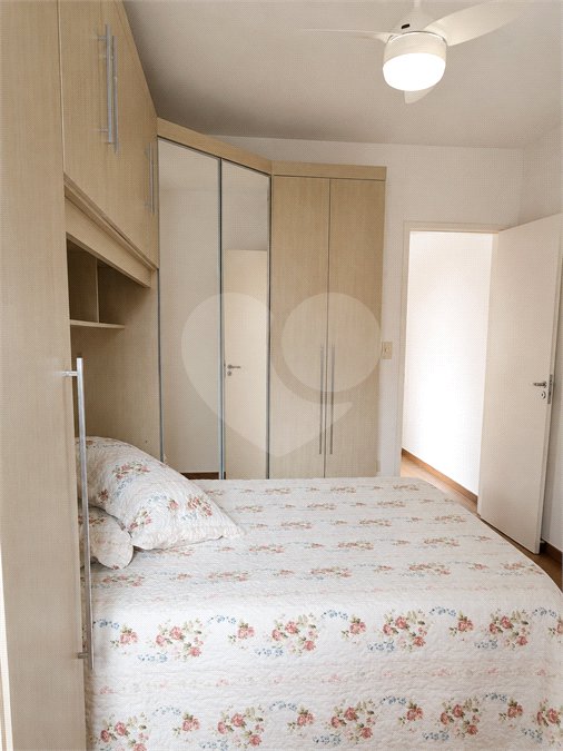 Sobrado à venda com 3 quartos, sendo 1 suíte,  em Vila Linda, Santo André, SP