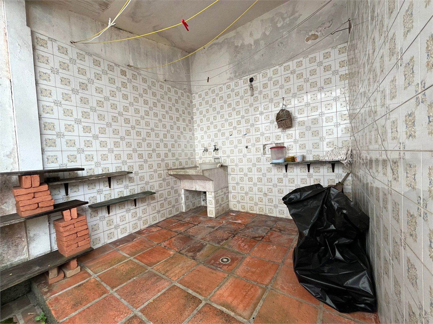 Sobrado à venda com 3 quartos, sendo 1 suíte, em Jardim Colombo, São Paulo, SP