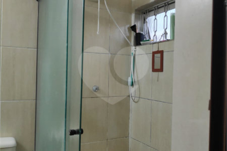 Casa à venda com 3 quartos, sendo 1 suíte, em Vila Nivi, São Paulo, SP