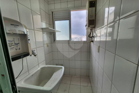 Apartamento para alugar com 2 quartos, sendo 1 suíte, em Lapa, São Paulo, SP