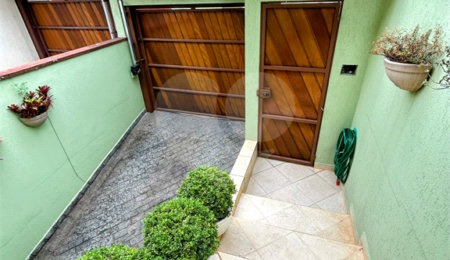 Sobrado à venda com 3 quartos, sendo 1 suíte,  em Santana, São Paulo, SP