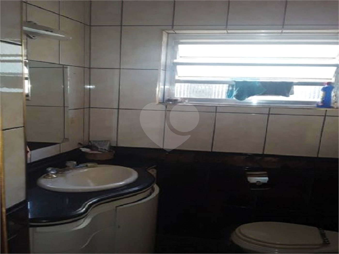 Sobrado à venda com 3 quartos, sendo 1 suíte, em Vila Guilherme, São Paulo, SP