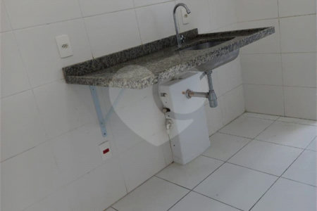 Apartamento à venda com 2 quartos, sendo 1 suíte, em Liberdade, São Paulo, SP