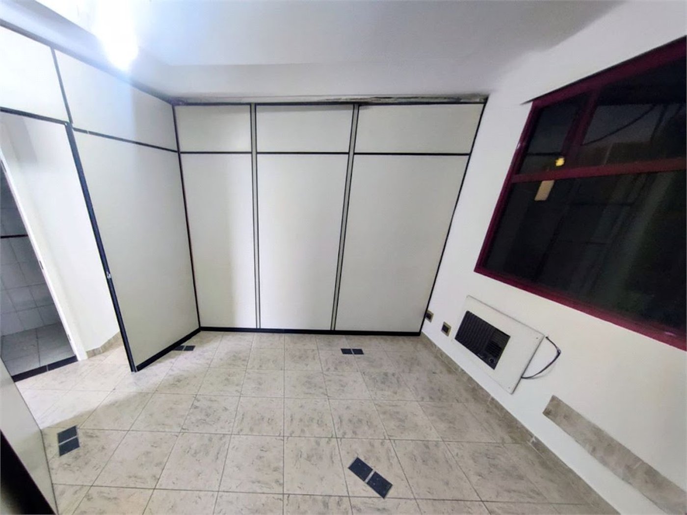 Sala Comercial para locação, Vila Nova, Santos - SA0073.