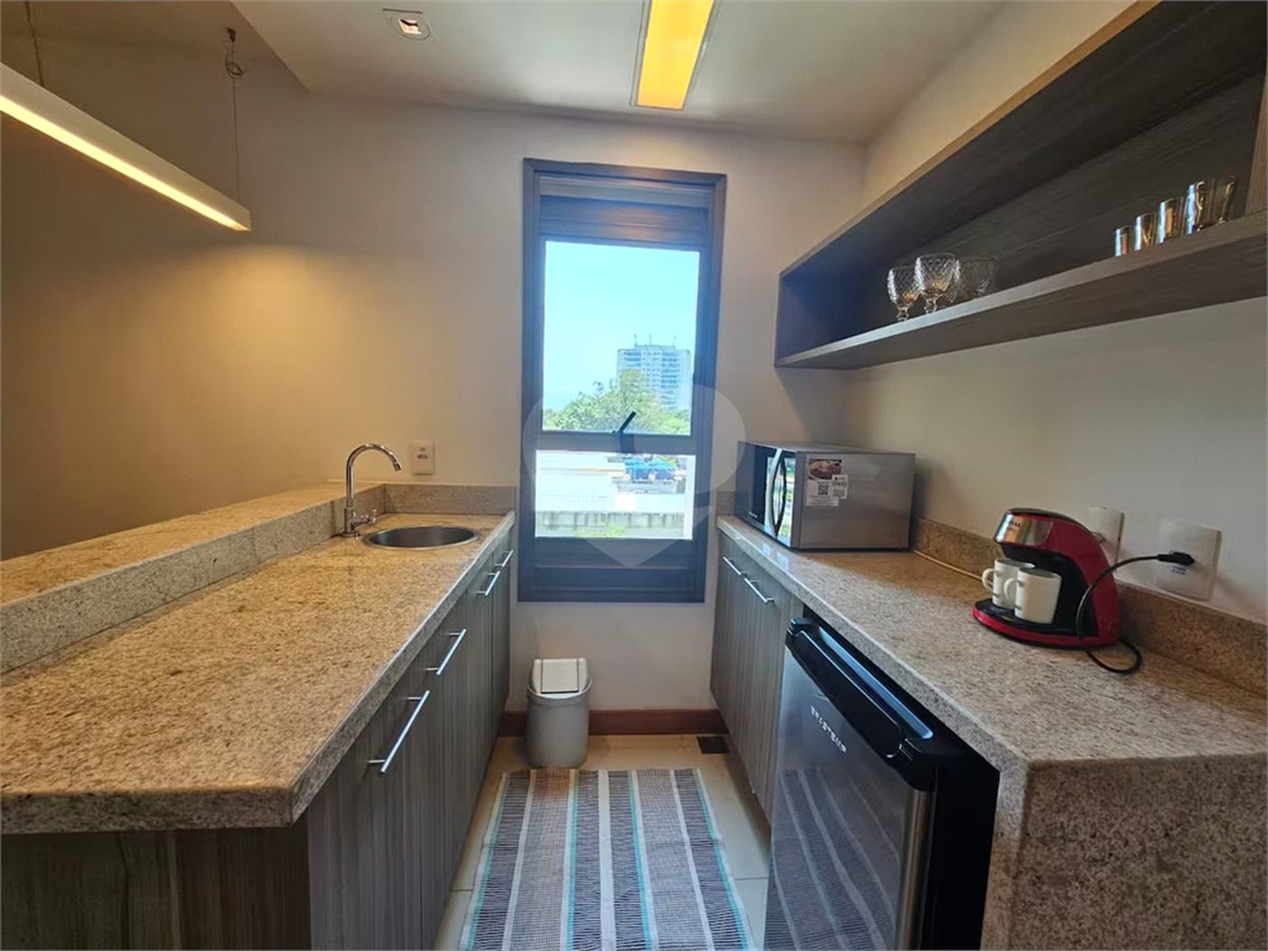Apartamento para alugar com 1 quarto em Jacarepaguá, Rio de Janeiro, RJ
