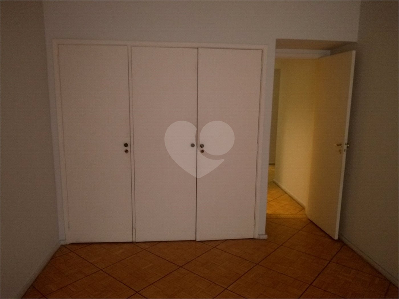 Apartamento à venda com 4 quartos, sendo 1 suíte, em Flamengo, Rio de Janeiro, RJ