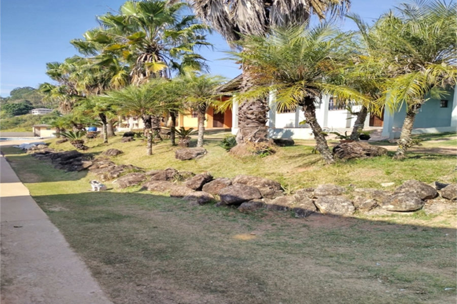 Casa à venda com 3 quartos, sendo 1 suíte, no condomínio Mountain Village, Atibaia - SP