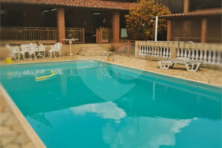 Casa à venda com 3 quartos, sendo 1 suíte, no condomínio Acmti - Colinas do Mosteiro, Terras de Itaici e Recanto dos Pássaros, Indaiatuba - SP