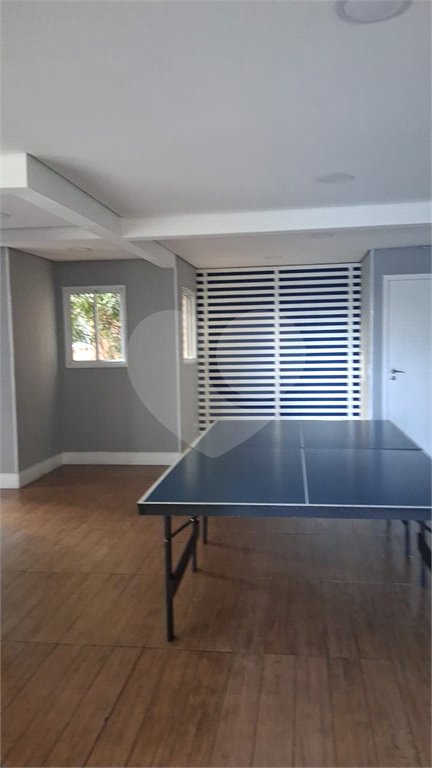 Apartamento à venda com 3 quartos, sendo 1 suíte, em Jardim Tupanci, Barueri, SP