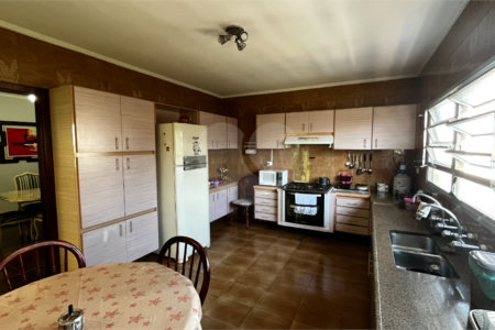Sobrado à venda com 4 quartos, sendo 1 suíte, em Vila Formosa, São Paulo, SP