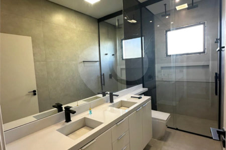 Casa à venda com 4 suítes no condomínio Granja Anita, Mogi das Cruzes - SP