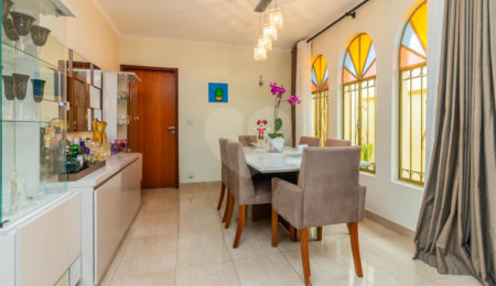 Sobrado à venda com 3 quartos, sendo 1 suíte,  em Tucuruvi, São Paulo, SP