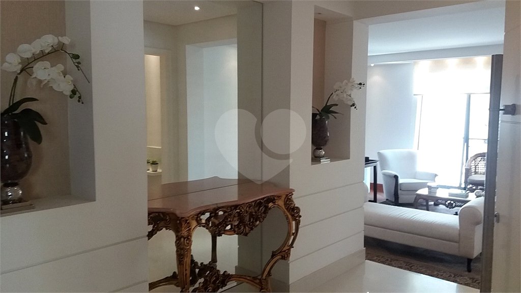 Apartamento à venda com 3 suítes em Santana, São Paulo, SP
