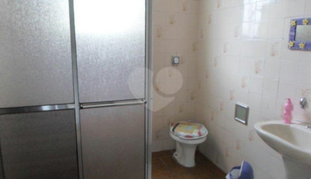 Casa à venda com 4 quartos, sendo 1 suíte,  em Santana, São Paulo, SP