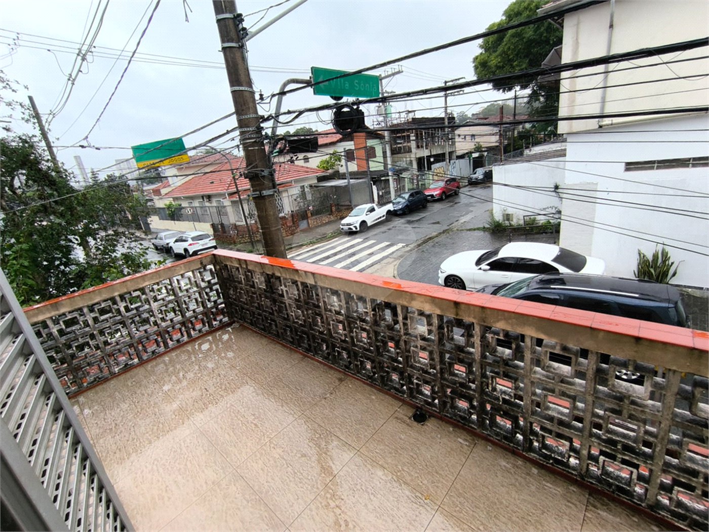 Sobrado à venda com 5 quartos, sendo 1 suíte, em Jardim Trussardi, São Paulo, SP