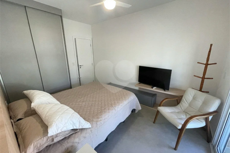 Apartamento à venda com 3 suítes em Riviera de São Lourenço, Bertioga, SP