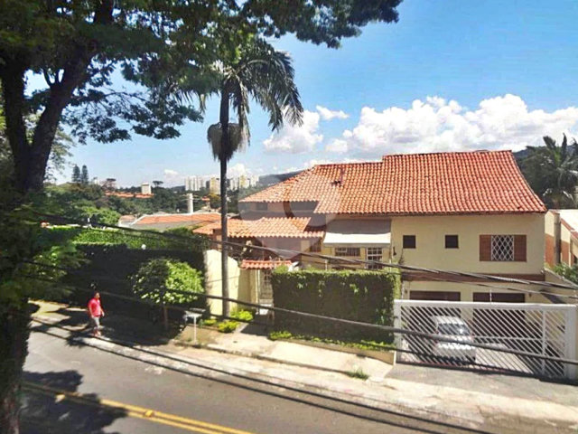 Sobrado à venda com 3 suítes em Palmas do Tremembé, São Paulo, SP