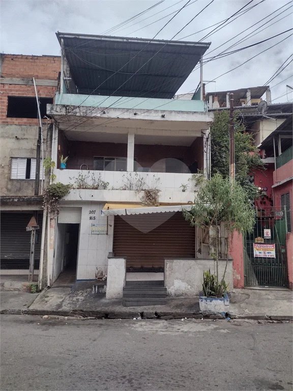 Sobrado à venda com 5 quartos em Tremembé, São Paulo, SP
