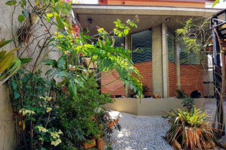 Sobrado à venda com 4 quartos, sendo 2 suítes, em Brooklin Velho, São Paulo, SP