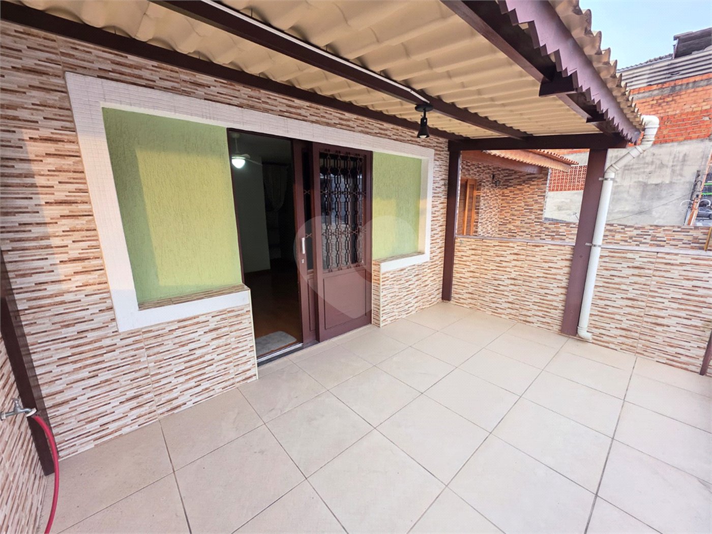 Sobrado à venda com 3 quartos em Rio Pequeno, São Paulo, SP