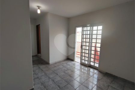 Casa para alugar com 3 quartos, sendo 1 suíte,  em Jardim Itália, Itapetininga, SP