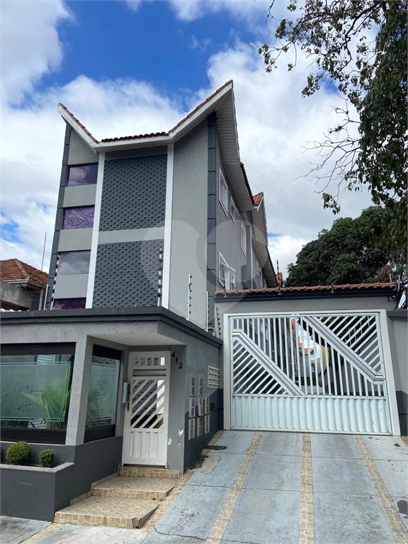Casa de Vila à venda com 2 quartos, sendo 1 suíte, em Silveira, Santo André, SP