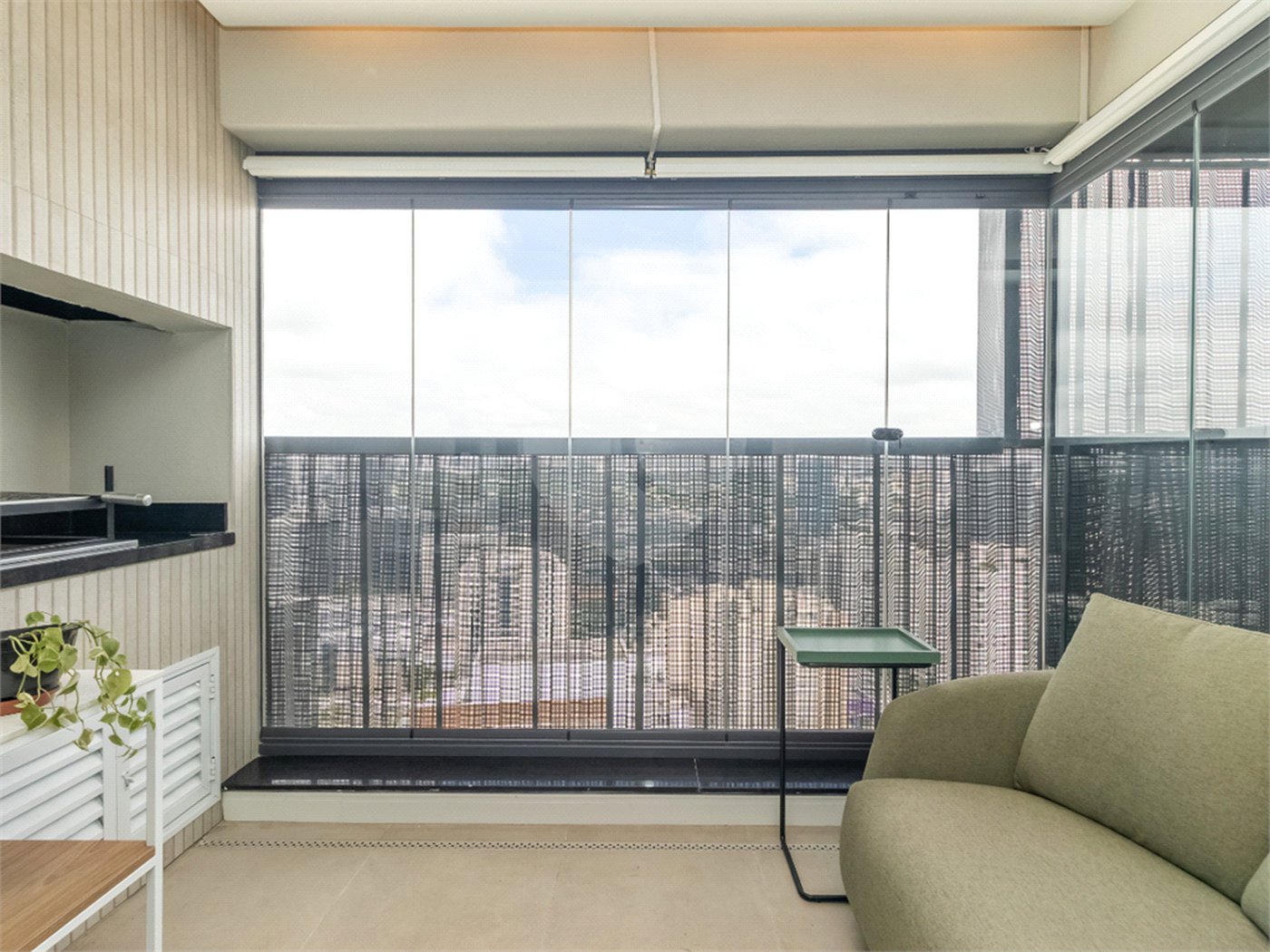 Apartamento à venda com 2 suítes em Brooklin, São Paulo, SP