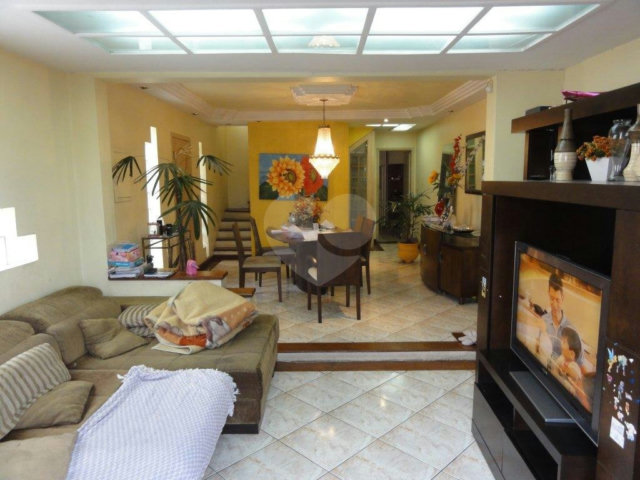 Sobrado à venda com 3 quartos, sendo 1 suíte,  em Tucuruvi, São Paulo, SP