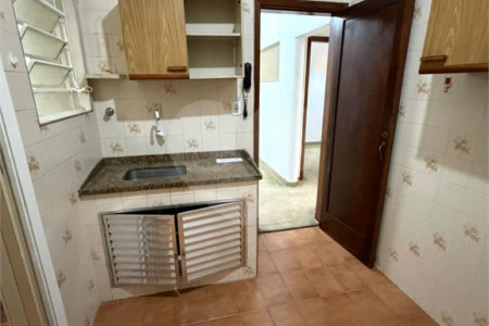 Apartamento à venda com 2 quartos em Bela Vista, São Paulo, SP