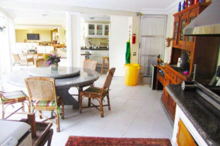 Casa Térrea à venda com 4 suítes em Alto da Boa Vista, São Paulo, SP