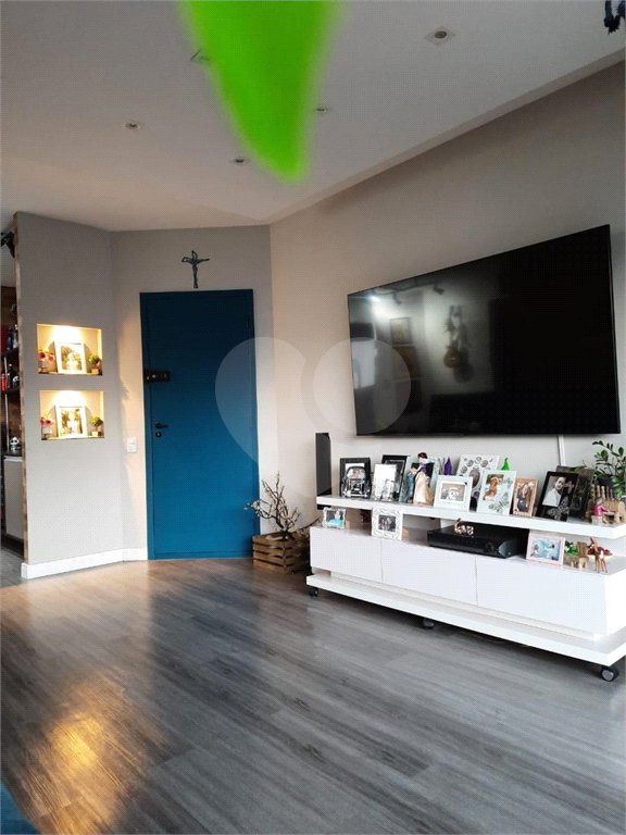 Apartamento à venda com 3 quartos, sendo 1 suíte, em Cambuci, São Paulo, SP