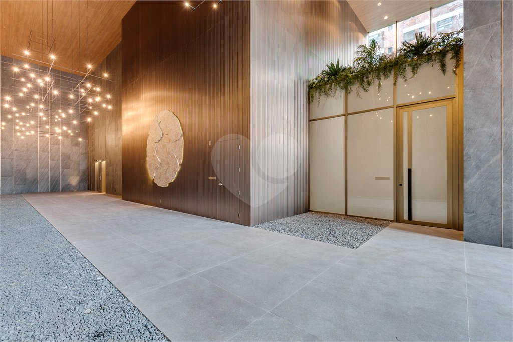 Apartamento à venda com 4 suítes em Moema, São Paulo, SP