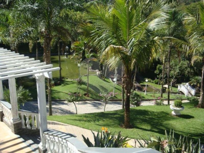 Sobrado à venda com 5 suítes em Juqueri Mirim, Mairiporã, SP