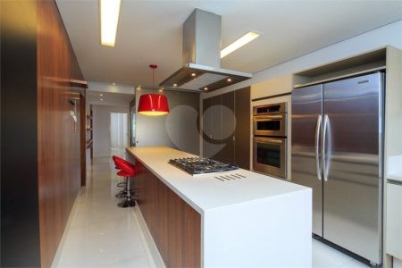 Apartamento à venda com 4 suítes em Alto da Boa Vista, São Paulo, SP