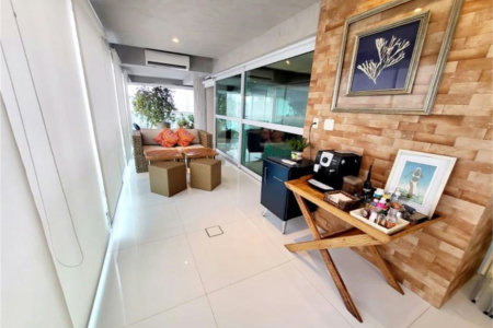 Apartamento Residencial à venda, Gonzaga, Santos - AP1684.