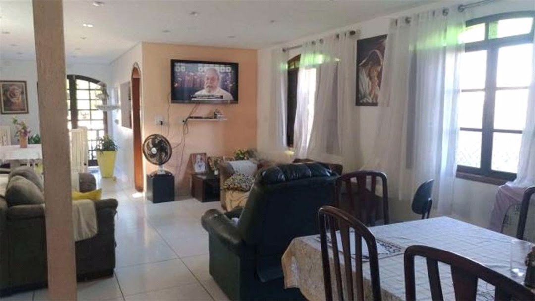 Casa com 3 dormitórios à venda, 182 m² por R$ 800.000,00 - Estuário - Santos/SP