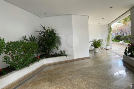 Apartamento à venda com 3 suítes em Tatuapé, São Paulo, SP