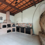 Casa à venda com 4 quartos, sendo 1 suíte, no condomínio Parque Suiça, Caieiras - SP