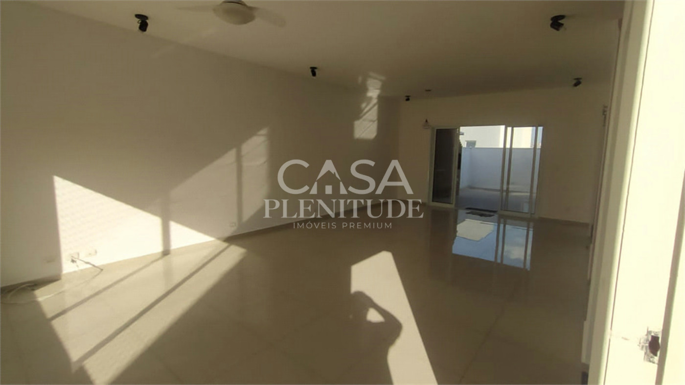 Casa em condomínio à venda com 3 quartos, sendo 1 suíte, em Horto Florestal, Sorocaba, SP