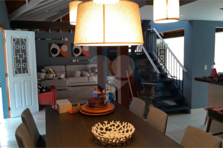 Casa à venda com 6 quartos, sendo 4 suítes, em Manguinhos, Armação dos Búzios, RJ