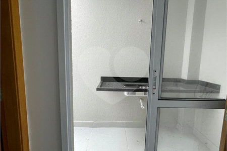 Apartamento à venda com 1 quarto em Vila Mazzei, São Paulo, SP