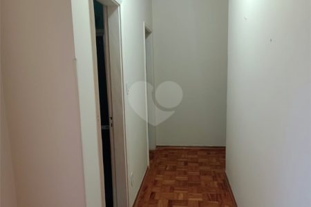 Casa à venda com 4 quartos, sendo 1 suíte, em Vila Rosa, Itapetininga, SP