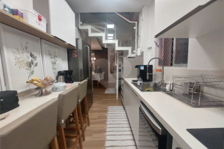 Cobertura à venda com 3 quartos, sendo 2 suítes,  em Maracanã, Rio de Janeiro, RJ
