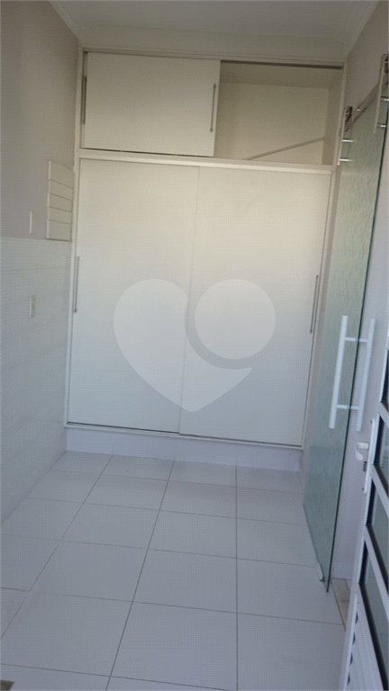 Casa à venda com 3 suítes no condomínio Picollo, Louveira - SP