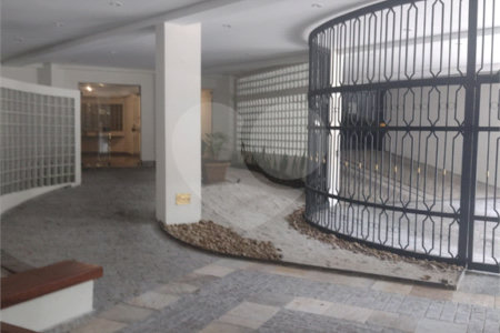 Apartamento à venda com 3 suítes em Vila Suzana, São Paulo, SP