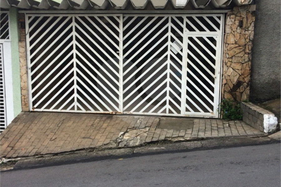 Casa à venda com 4 quartos em Jardim Aida, Guarulhos, SP